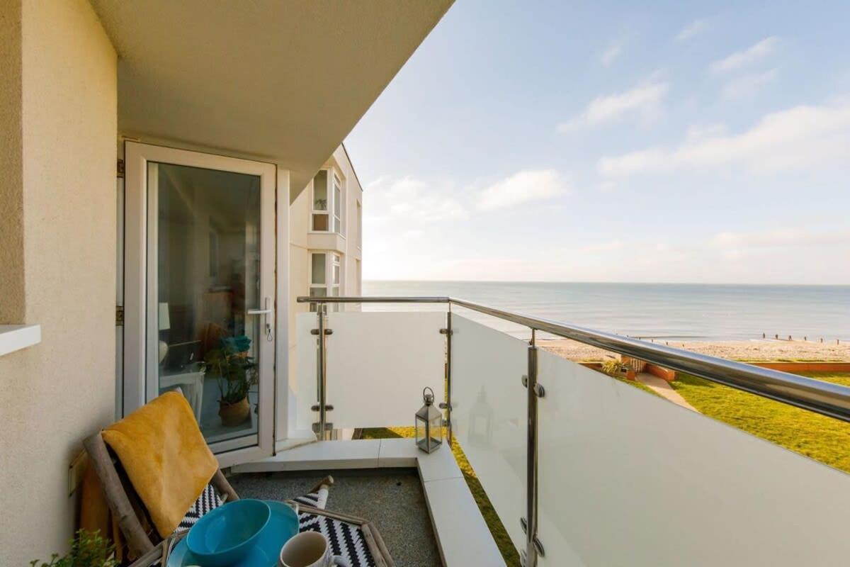 Two Bed Seafront Escape In East Wittering Apartment Luaran gambar