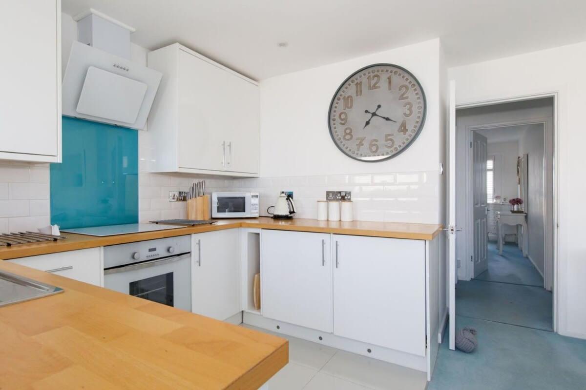 Two Bed Seafront Escape In East Wittering Apartment Luaran gambar