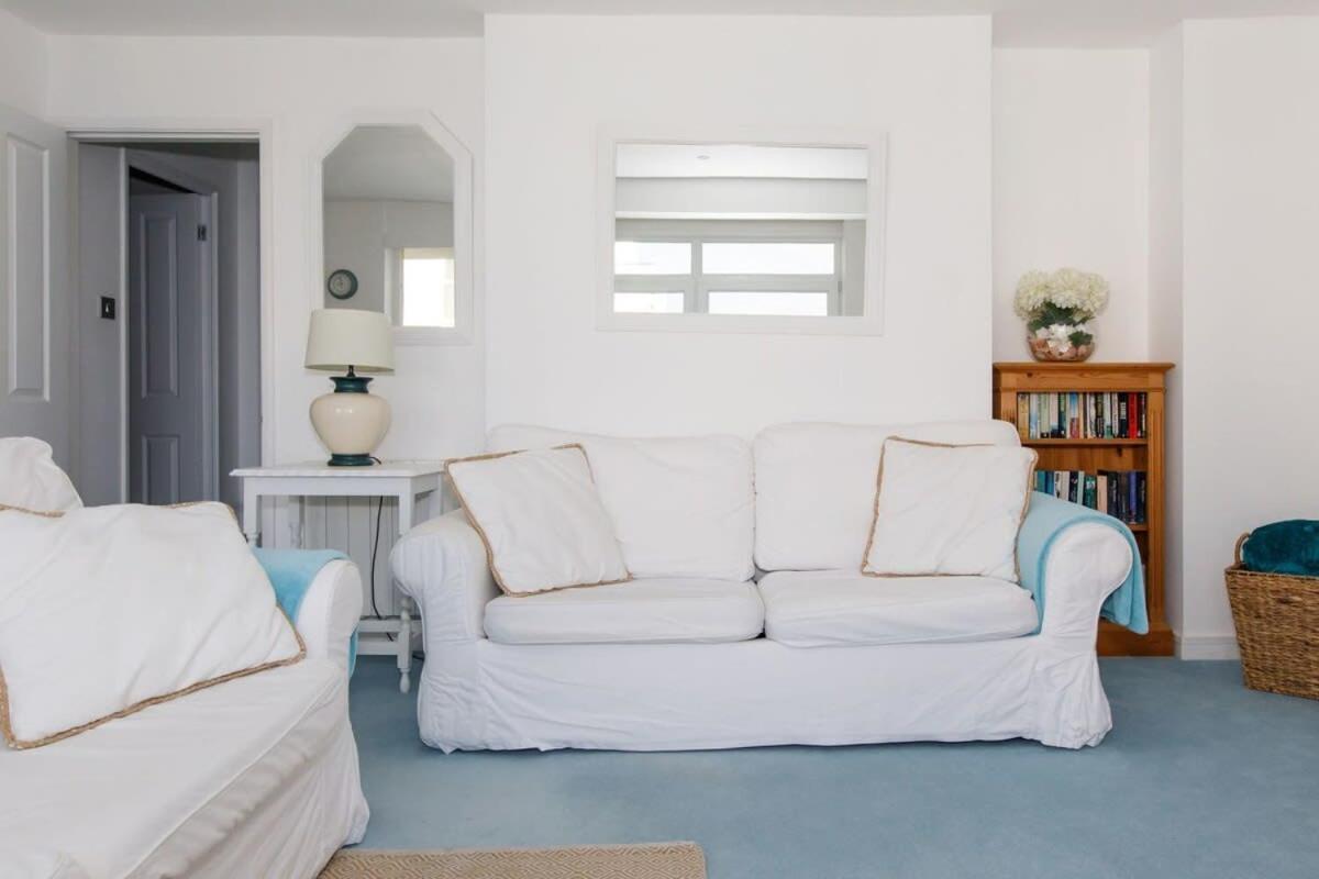 Two Bed Seafront Escape In East Wittering Apartment Luaran gambar