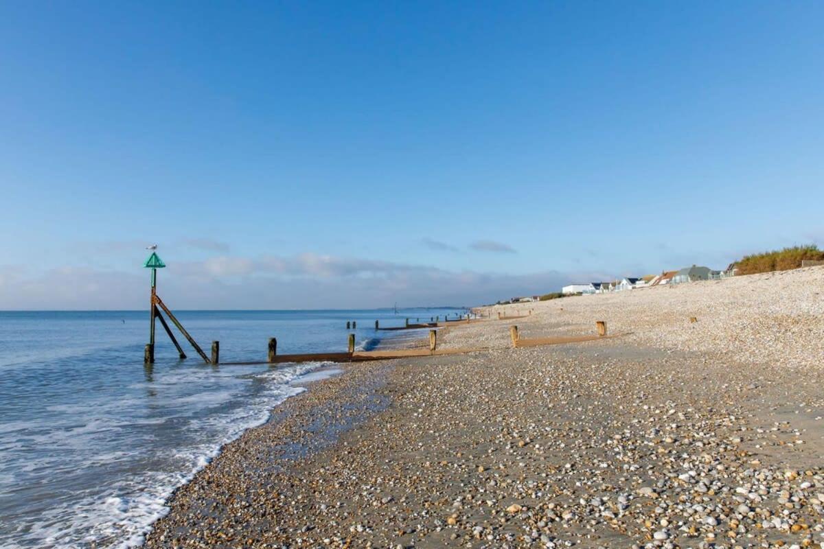 Two Bed Seafront Escape In East Wittering Apartment Luaran gambar